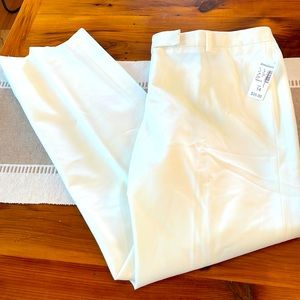 NEW Womens dress barn straight leg “ROX and ALI “cream pants.